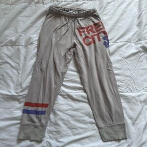 FREECITY Superstore 2/M Sweatpants